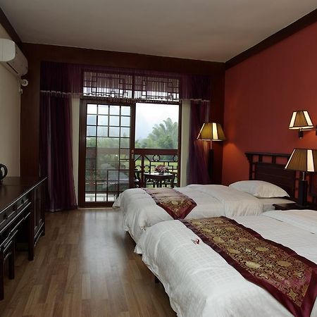 מלון יאנג שואו Dragon River Retreat מראה חיצוני תמונה