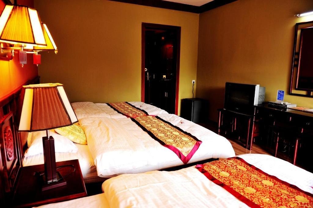 מלון יאנג שואו Dragon River Retreat חדר תמונה
